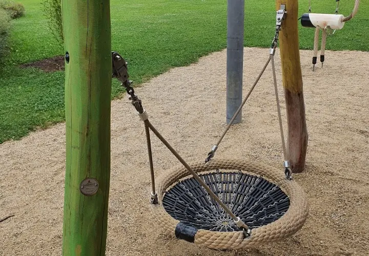 Spielplatz Wenzenbach Aue