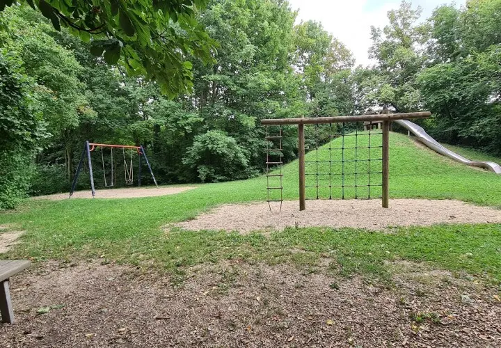 Spielplatz Alte Walhallastraße