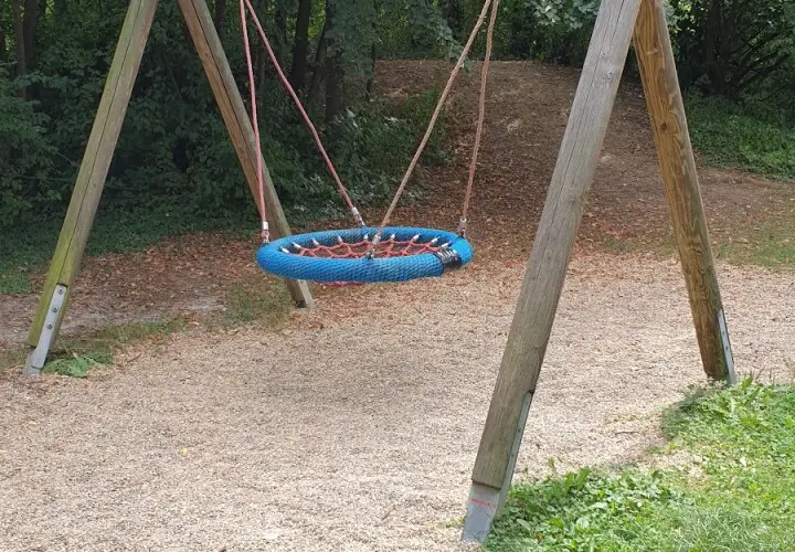 Spielplatz Alte Walhallastraße