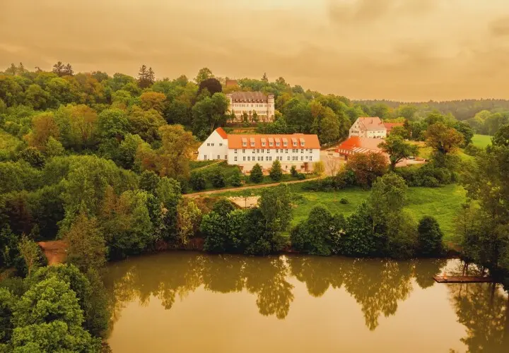 Schloss Haus (Neueglofsheim)