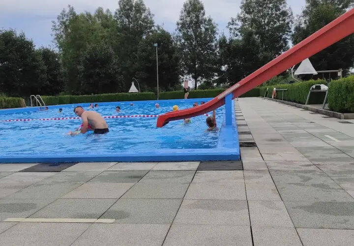 Freibad Niederleierndorf