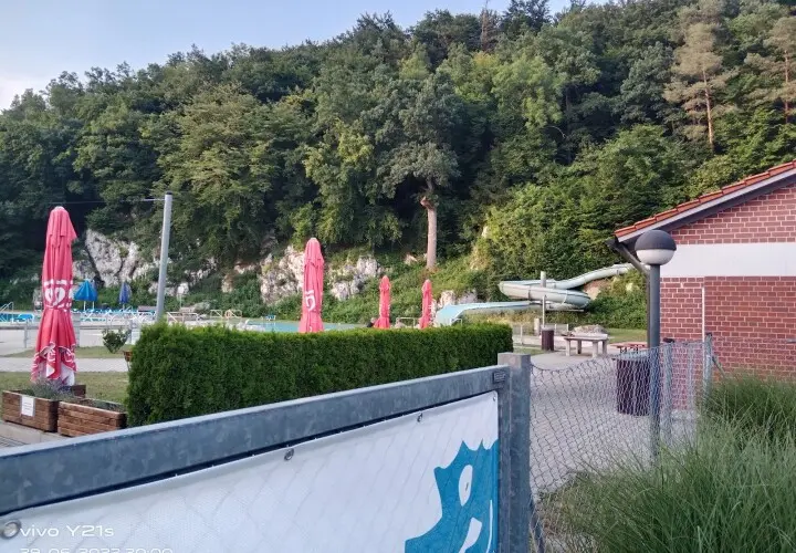 Erlebnis und Sportbad - Felsenbad Saal a.d.Donau