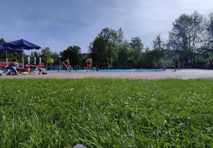 Erlebnis und Sportbad - Felsenbad Saal a.d.Donau