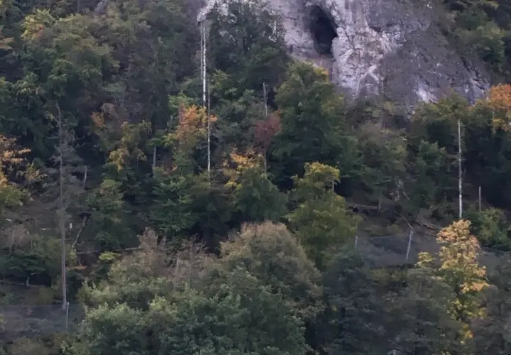Räuberhöhle