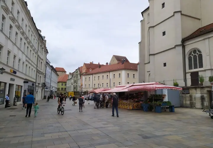 document Neupfarrplatz