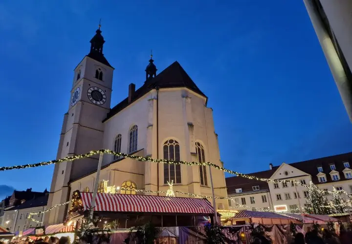 document Neupfarrplatz