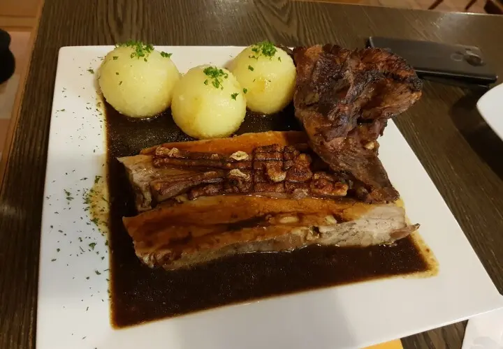 5inque Hainsacker