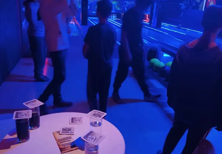 Instroke Billard & Bowling