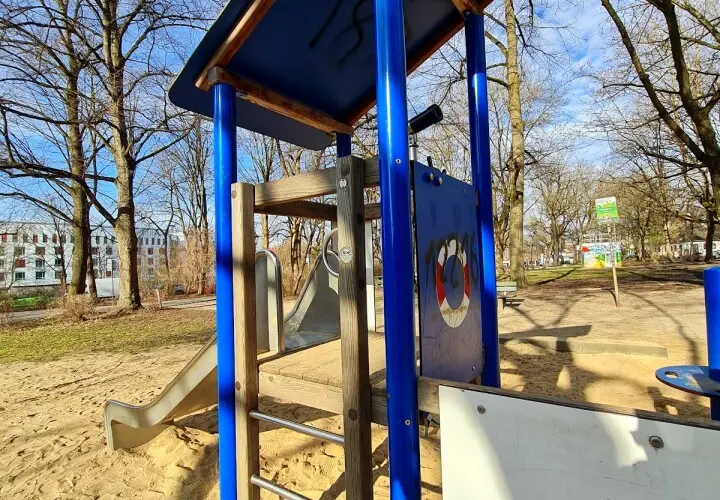 Kinderspielplatz Eisstadion