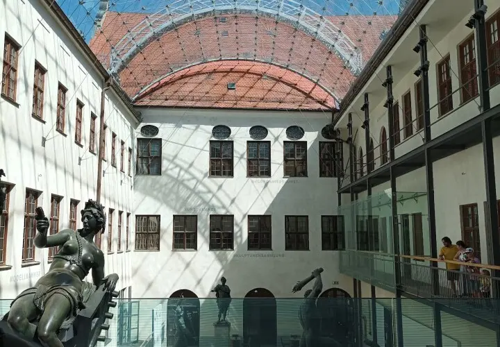 Maximilianmuseum