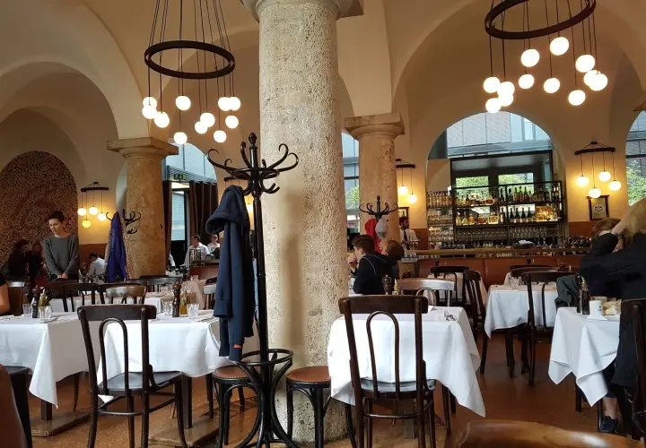 Brenner Operngrill