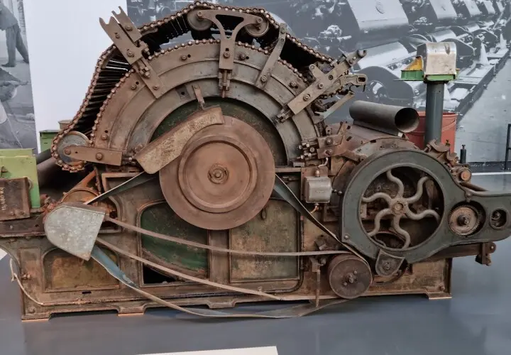 Staatliches Textil- und Industriemuseum Augsburg (tim)