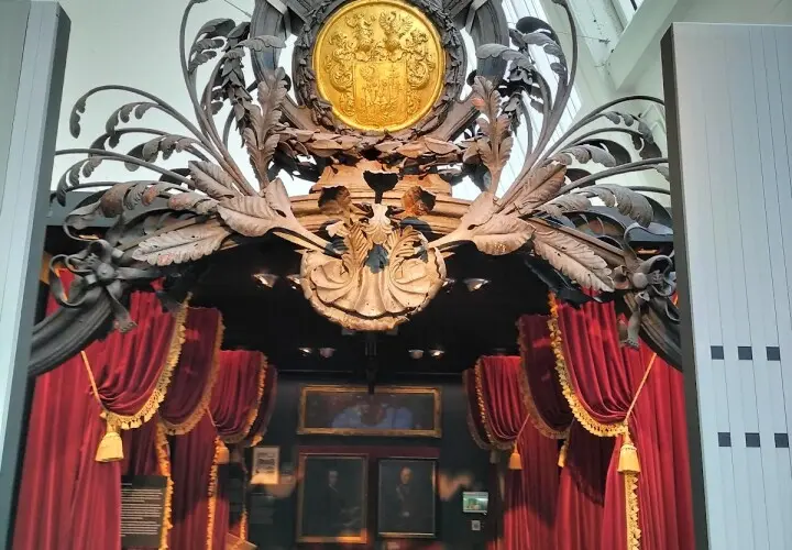 Staatliches Textil- und Industriemuseum Augsburg (tim)