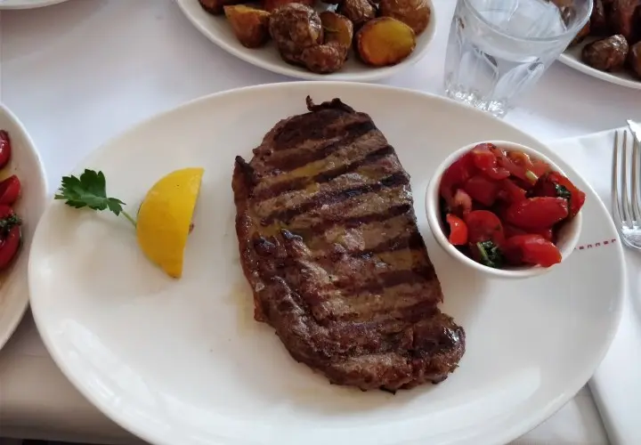 Brenner Operngrill