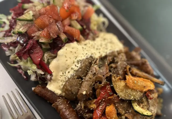 Neo's Gemüsekebab & More