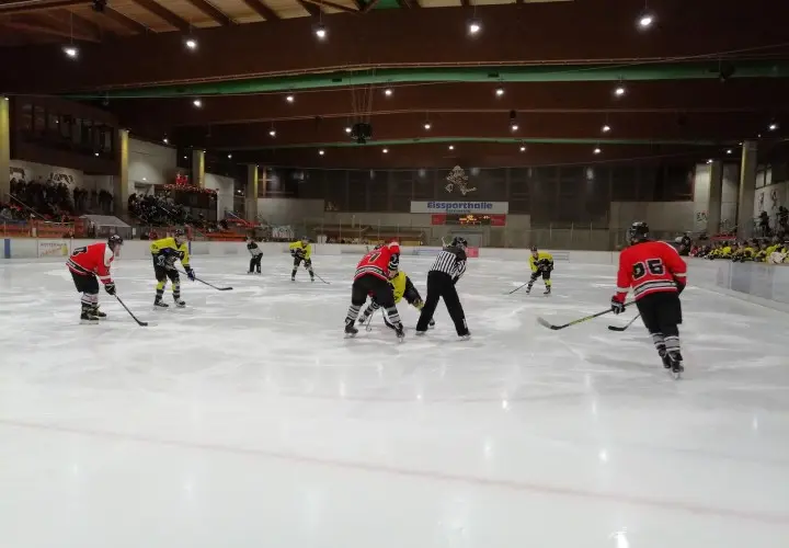 Eissporthalle (Polariom) Germering