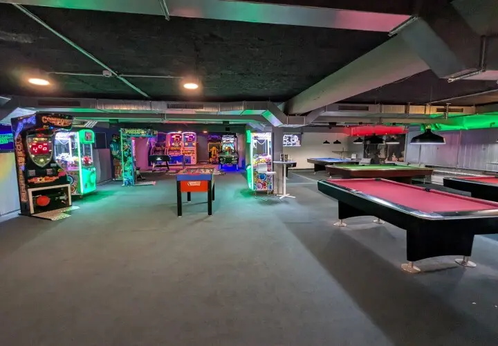 Bowling Room Trier