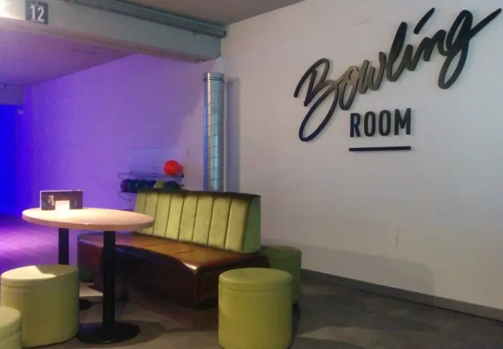 Bowling Room Trier