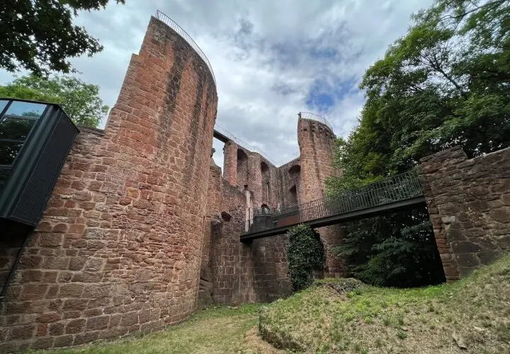 Burg Montclair