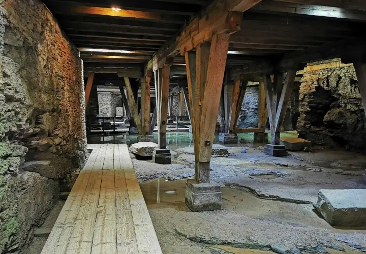 Amphitheater