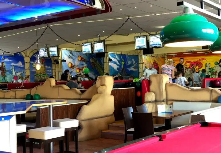 Bowling Castle