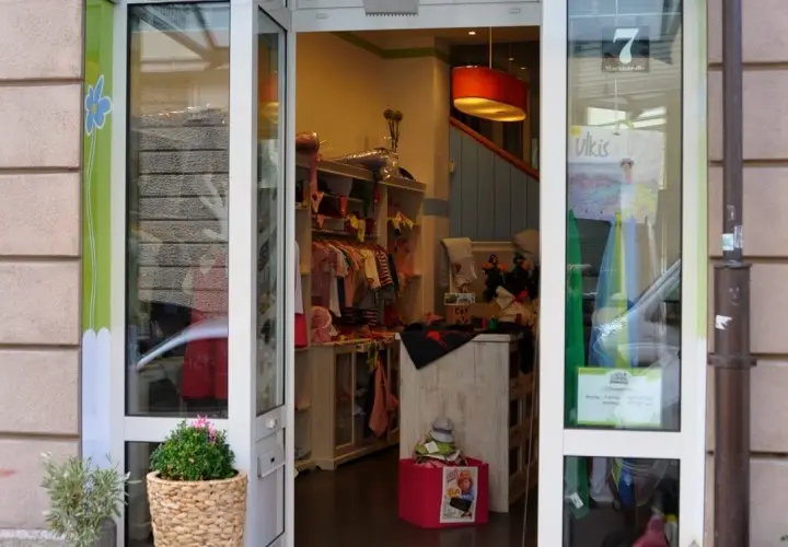 DE BAMBINI Concept Store
