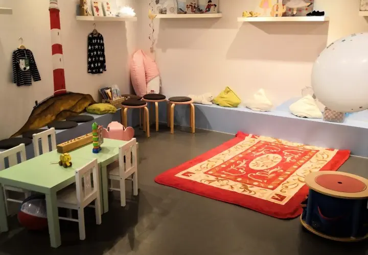DE BAMBINI Concept Store