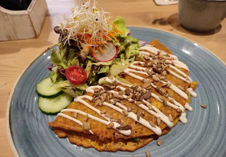 Green Leaf Café