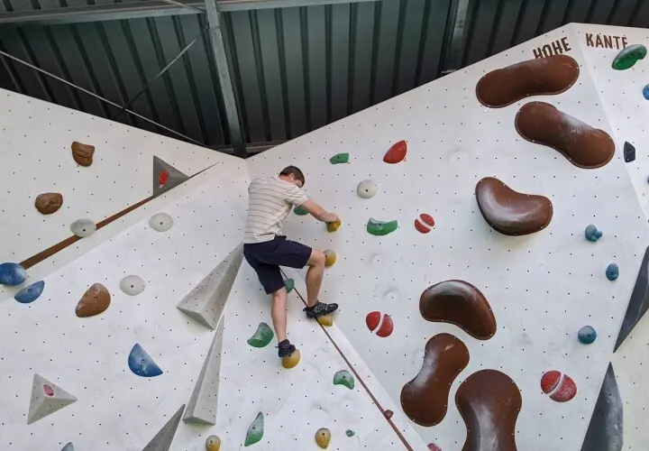 BLOCSCHOKOLADE - bouldern & backen KG