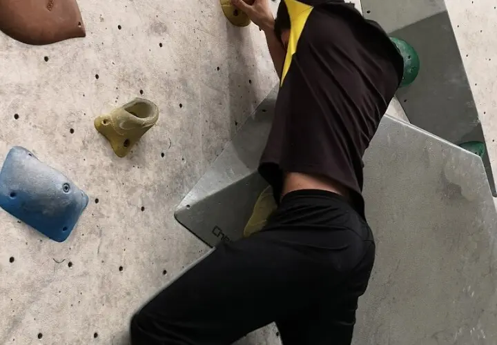 BLOCSCHOKOLADE - bouldern & backen KG