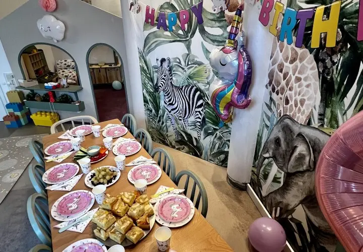 Mama's Kindercafe/ Turn & Tanz