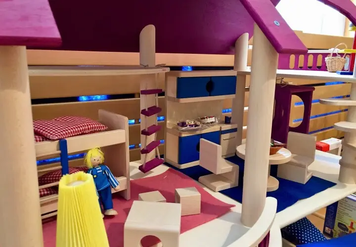 DAS KINDERZIMMER