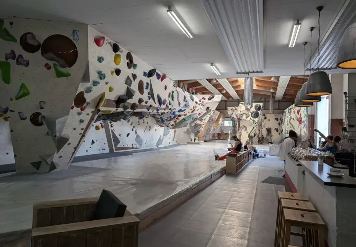 BLOCSCHOKOLADE - bouldern & backen KG