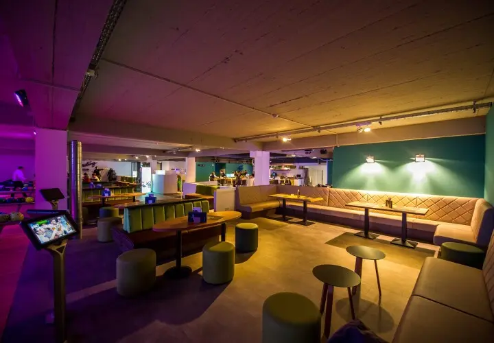 Bowling Room Trier