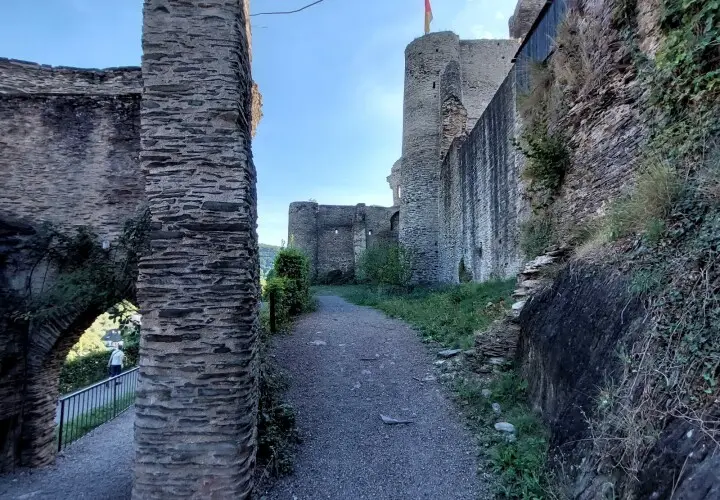 Burg Metternich