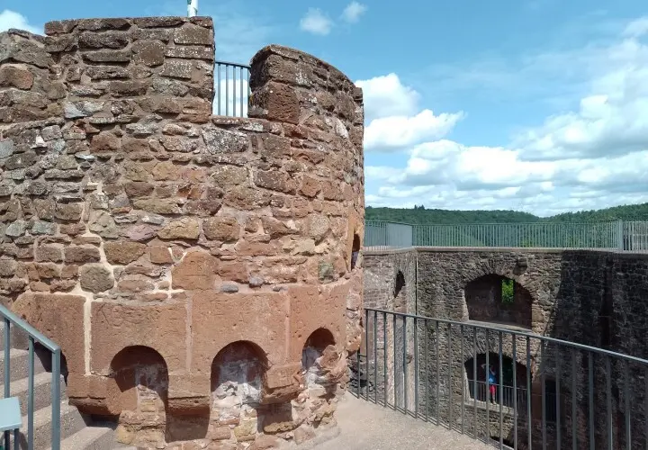 Burg Montclair