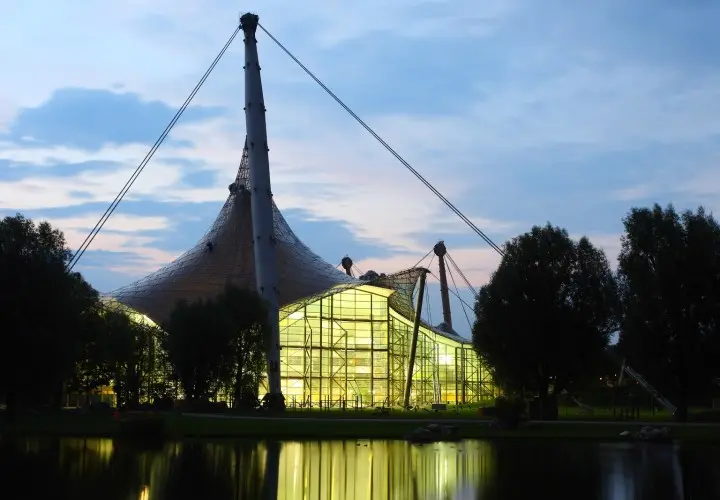 Olympia-Schwimmhalle