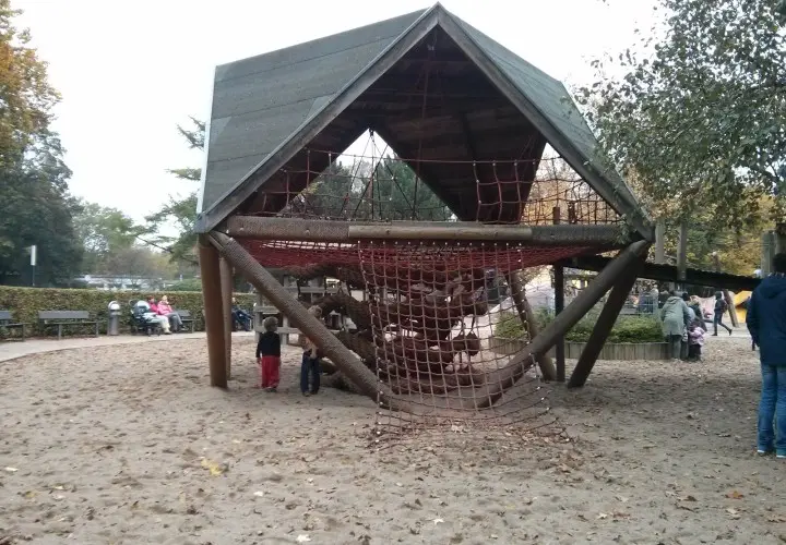 Großer Spielplatz Bullerberge