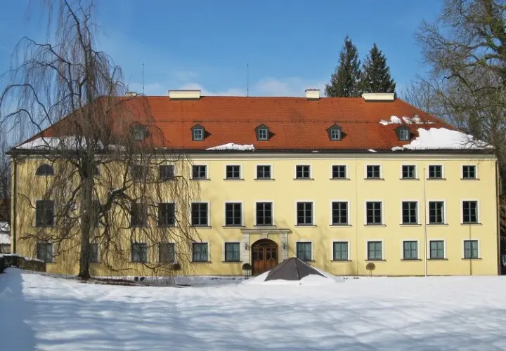 Schloss Ismaning