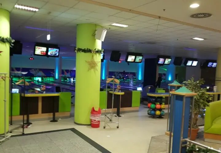 Gilde Bowling Forty-Four GmbH & Co. KG