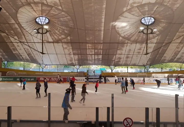 Eisbahn Stellingen