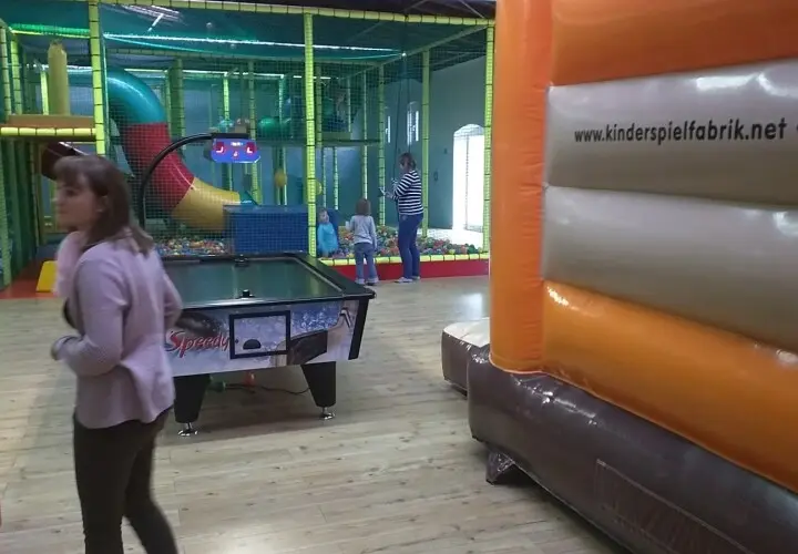 Kinderspielfabrik UG