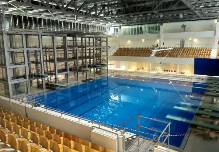 Schwimm- und Sprunghalle im Europasportpark (SSE) - Berliner Bäder