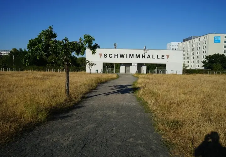Schwimm- und Sprunghalle im Europasportpark (SSE) - Berliner Bäder