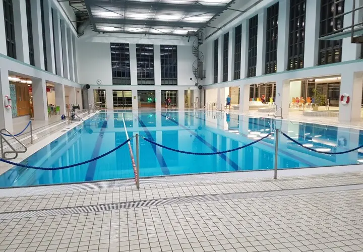 Stadtbad Schöneberg "Hans Rosenthal" - Berliner Bäder