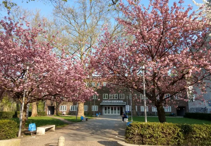 Stadtbad Schöneberg "Hans Rosenthal" - Berliner Bäder