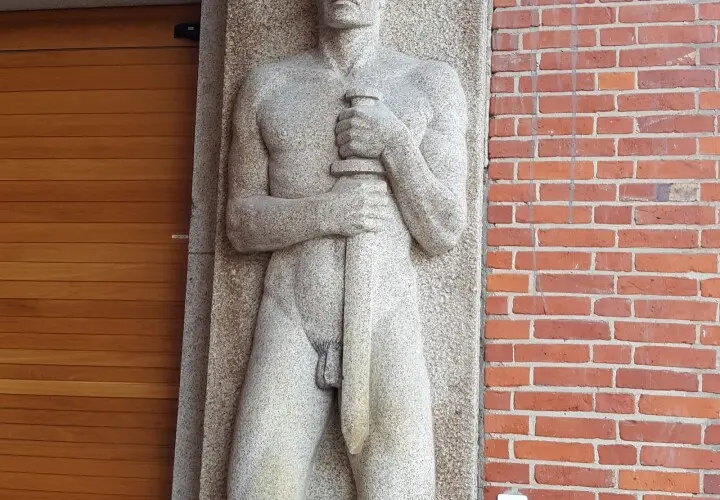 Schwimmhalle Finckensteinallee - Berliner Bäder