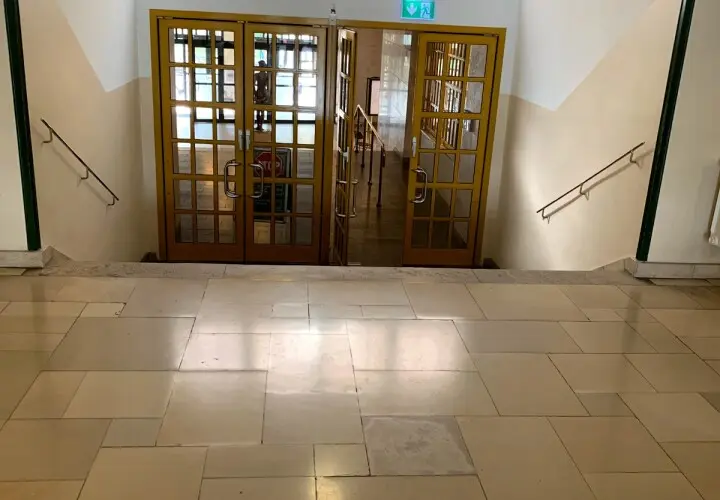 Stadtbad Mitte "James Simon" - Berliner Bäder