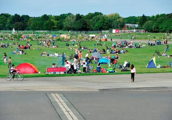 Tempelhofer Feld
