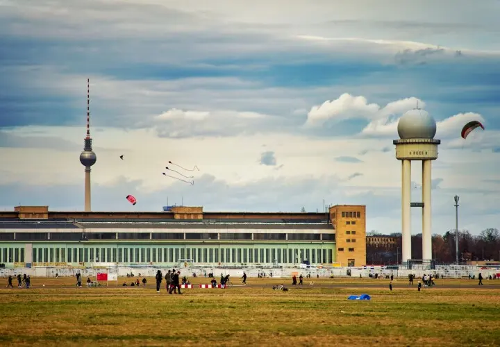 Tempelhofer Feld